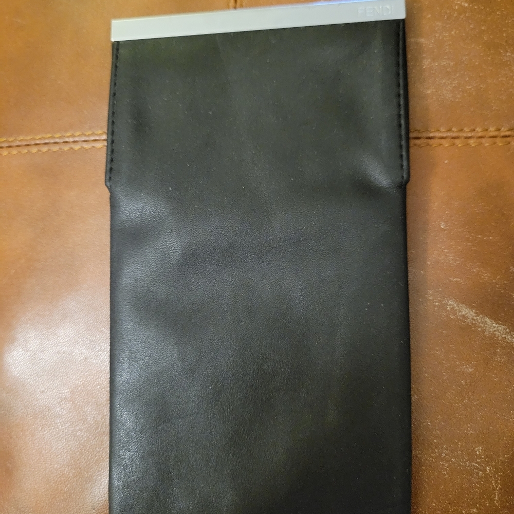 Fendi Black and Silver Leather Pouch - Picture 2 of 7